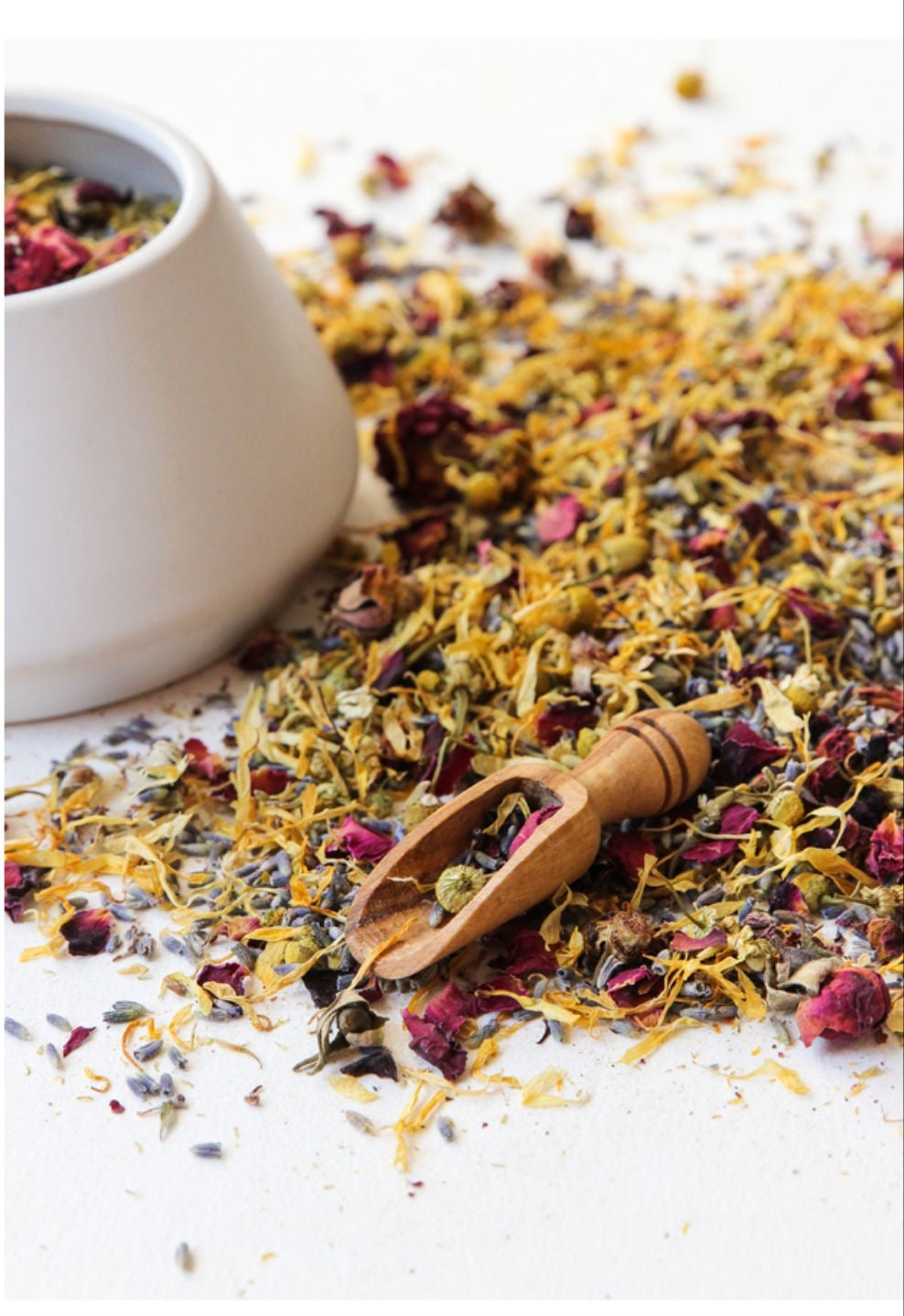 چای هربوزان(دمنوش ملین-رفع یبوست و نفخ)