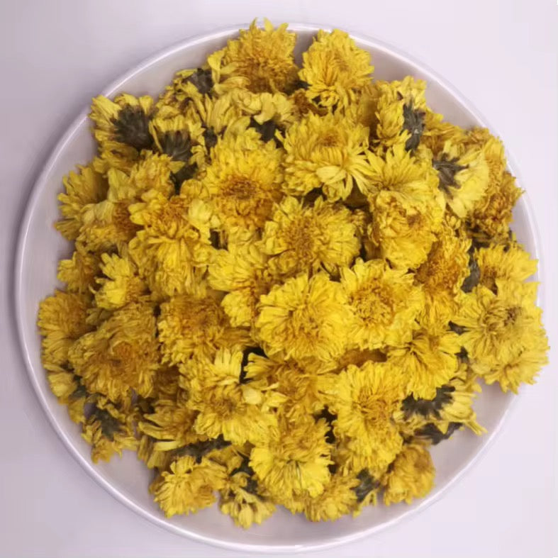 Chrysanthemum flowers گل داودی
