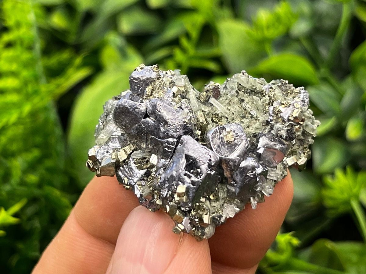 Mudstone( powder )مرداب سنگ نقره نرم